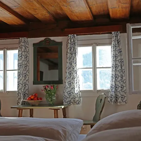 Schwadenguetl Villa Gosau Room photo